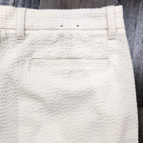 Mens FootJoy Seersucker size 34 Waffle Knit Weave Flat Front Golf Shorts - Picture 3 of 8